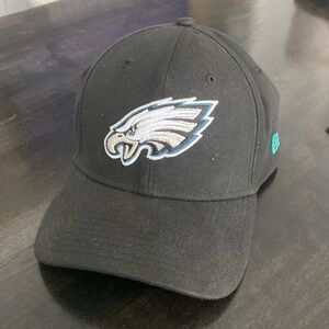 Philadelphia Eagles New Era 39Thirty Flex Fit Hat - Size L/XL